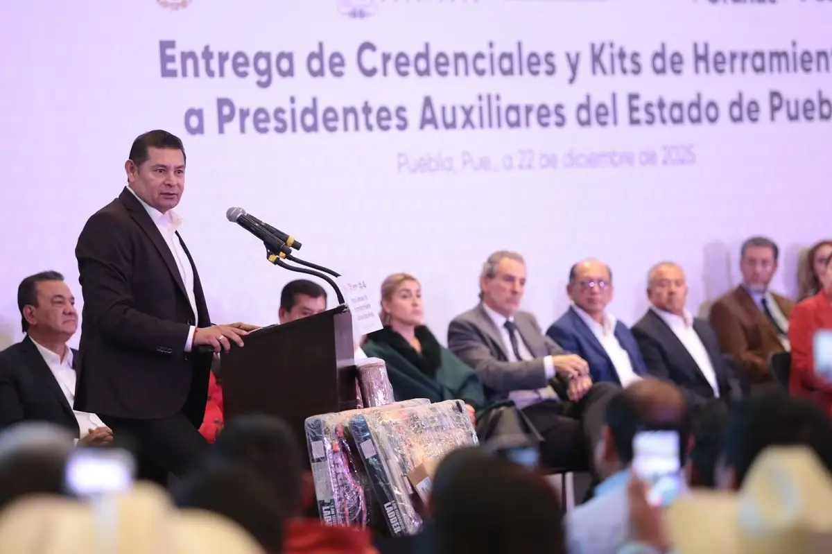 Con obra comunitaria y pavimentación, gobierno de puebla fortalece a juntas auxiliares