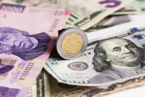 Peso mexicano alcanza su mejor nivel dese 2024 y dólar baja hasta $18