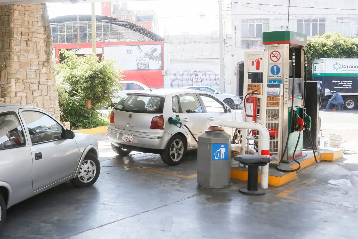 Precio de la gasolina para 2026 no subirá, asegura Hacienda; se mantendrá por debajo de los $24 2 Precio de la gasolina para 2026 no subirá, asegura Hacienda; se mantendrá por debajo de los $24