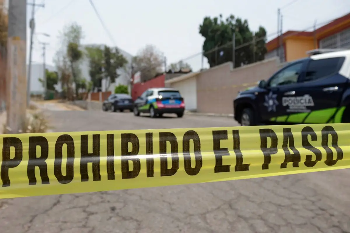 (VIDEO) Recicladora en Lomas de Santa Catarina se incendia; bomberos sofocan las llamas 2 Recicladora se incendia en Lomas de Santa Catarina