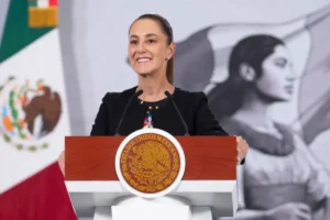 Sheinbaum invitó al papa León XIV a México