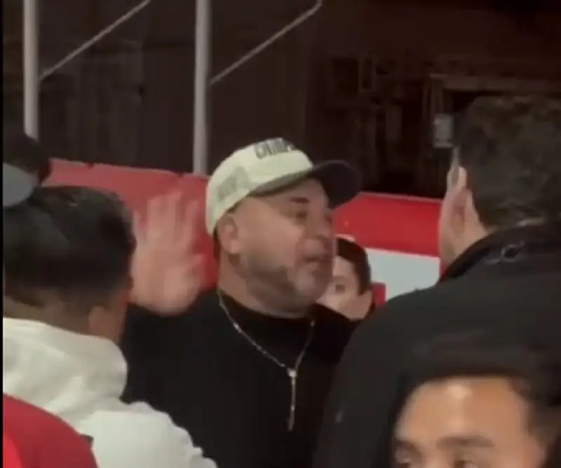 Turco Mohamed encara a David Faitelson 