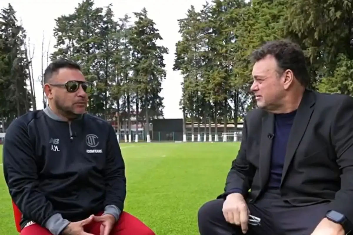 Turco Mohamed encara a David Faitelson