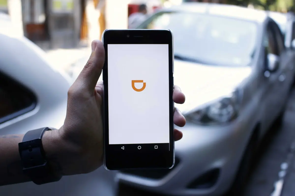 Asaltan a conductor de DiDi en Cuautlancingo