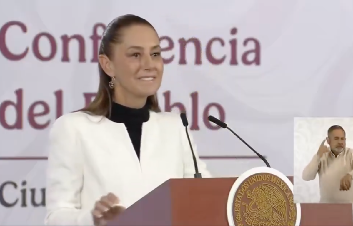 Así desalojó Claudia Sheinbaum la mañanera tras la alerta sísmica