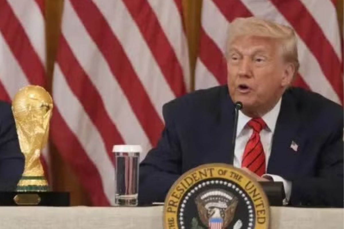 ¿Estados Unidos fuera del Mundial 2026? A Rusia lo expulsaron por atacar Ucrania 2 Hasta el momento la FIFA no ha emitido una postura en torno a si quedará Estados Unidos fuera del Mundial 2026