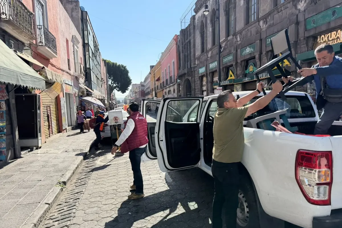 Operativo contra el apartado ilegal de lugares en vía pública, permanente: Franco Rodríguez