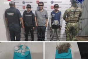 Policía de Huejotzingo detiene a cinco, asegura droga, un arma de fuego y recupera vehículo robado
