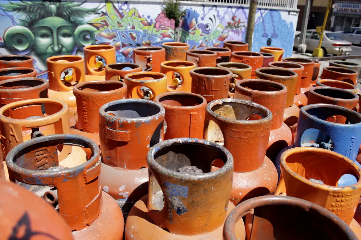 Proponen inspecciones obligatorias a tanques de gas en comercios de Puebla