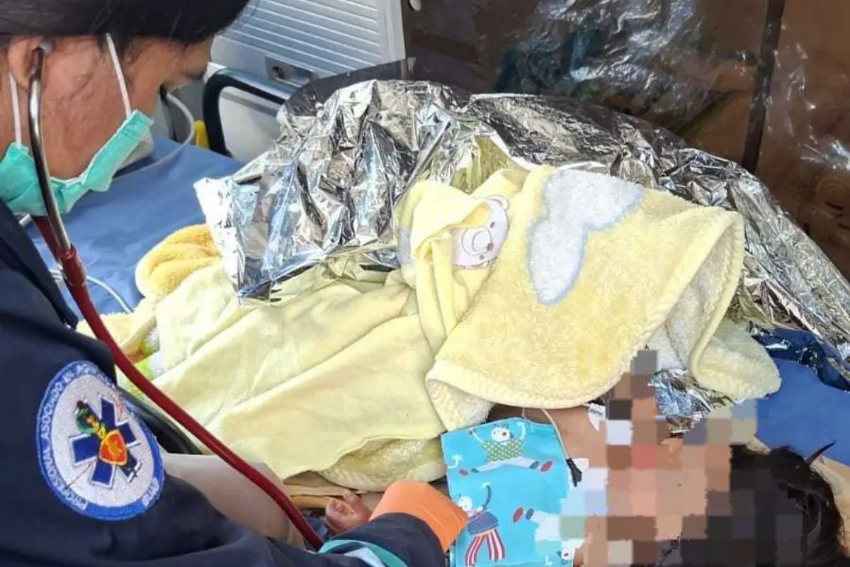 SSC rescata a bebé en San Bernabé Temoxtitla; hallan a madre sin vida