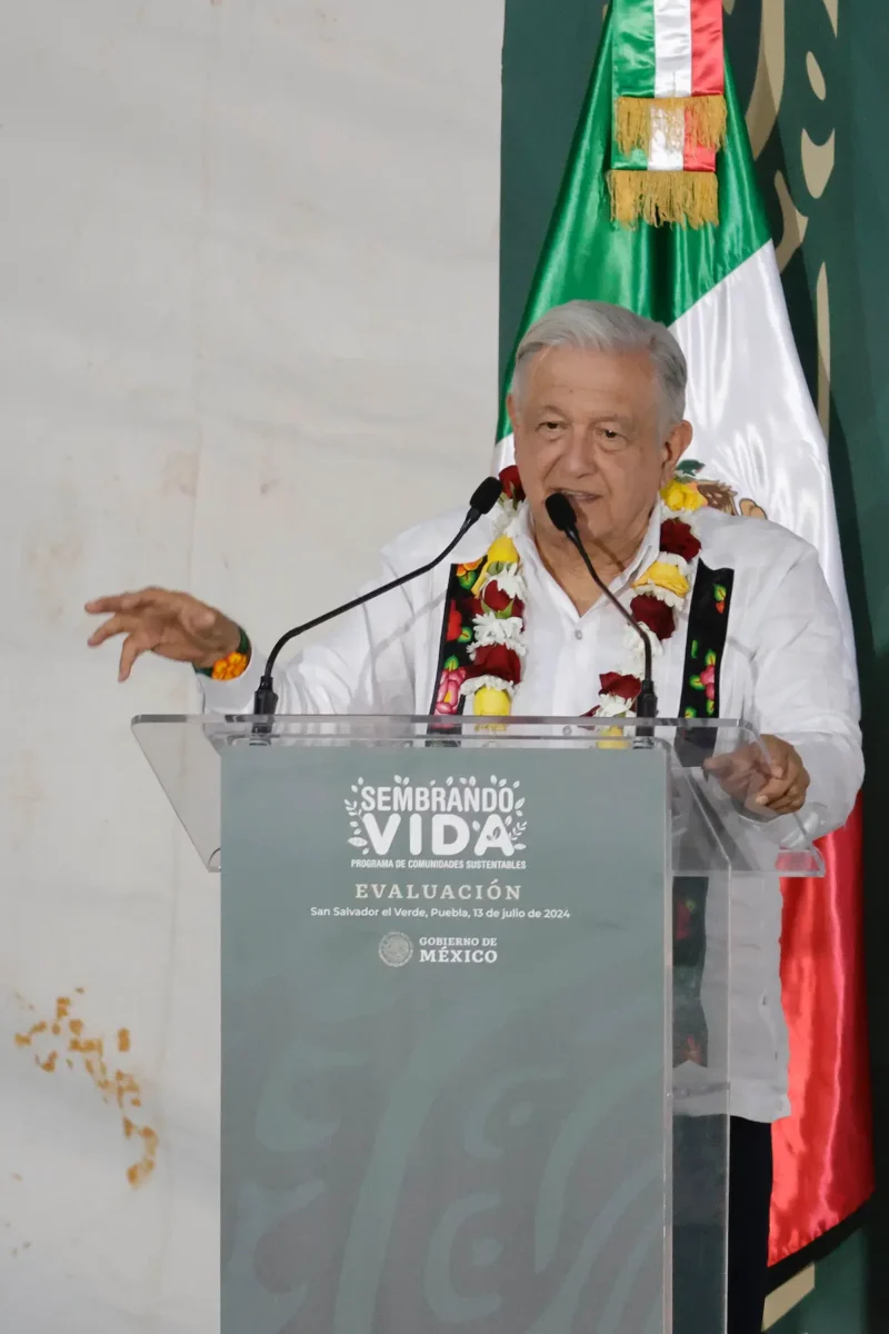 Sheinbaum y López Obrador fijan postura ante el caso Venezuela y recuerdan a EU que “el respeto al derecho ajeno es la paz”