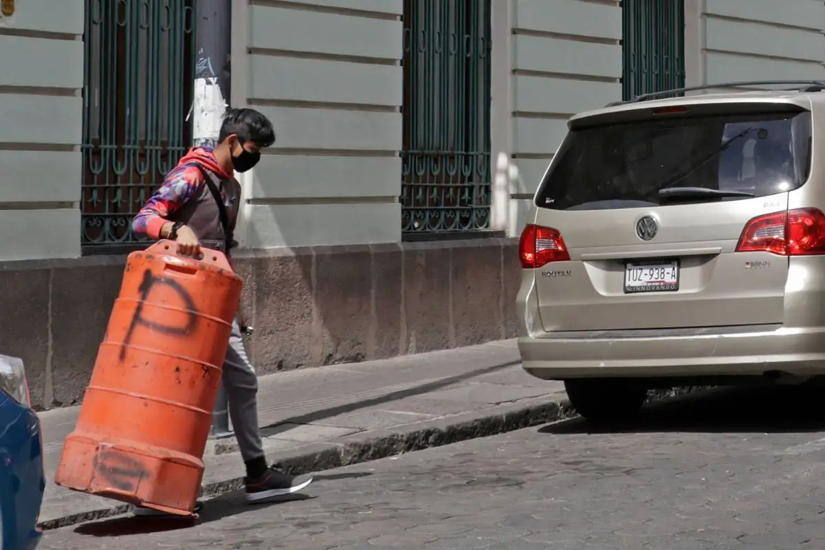 Aplicar la ley contra franeleros, pide Congreso de Puebla