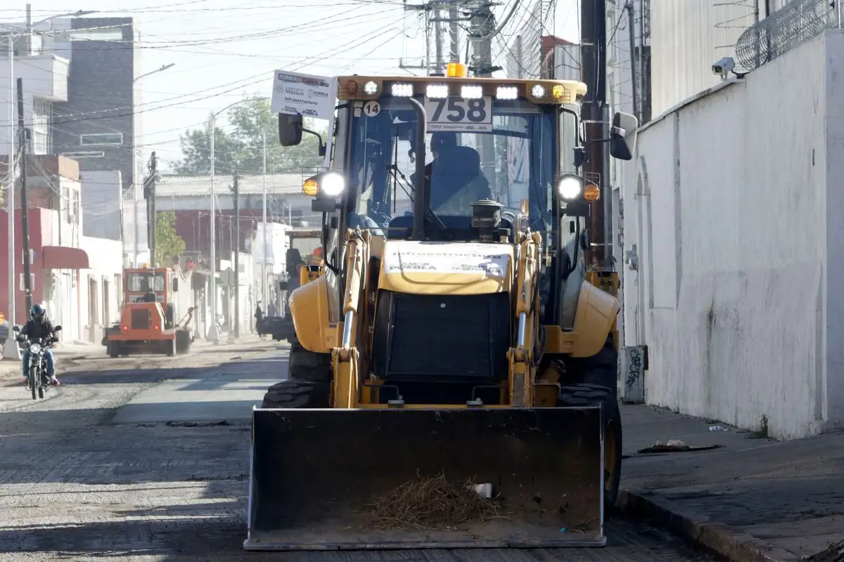 Ayuntamiento de Puebla solicita apoyo a Pemex por 8 mdp en combustibles para maquinaria de pavimentación 2 Ayuntamiento de Puebla solicita apoyo a Pemex
