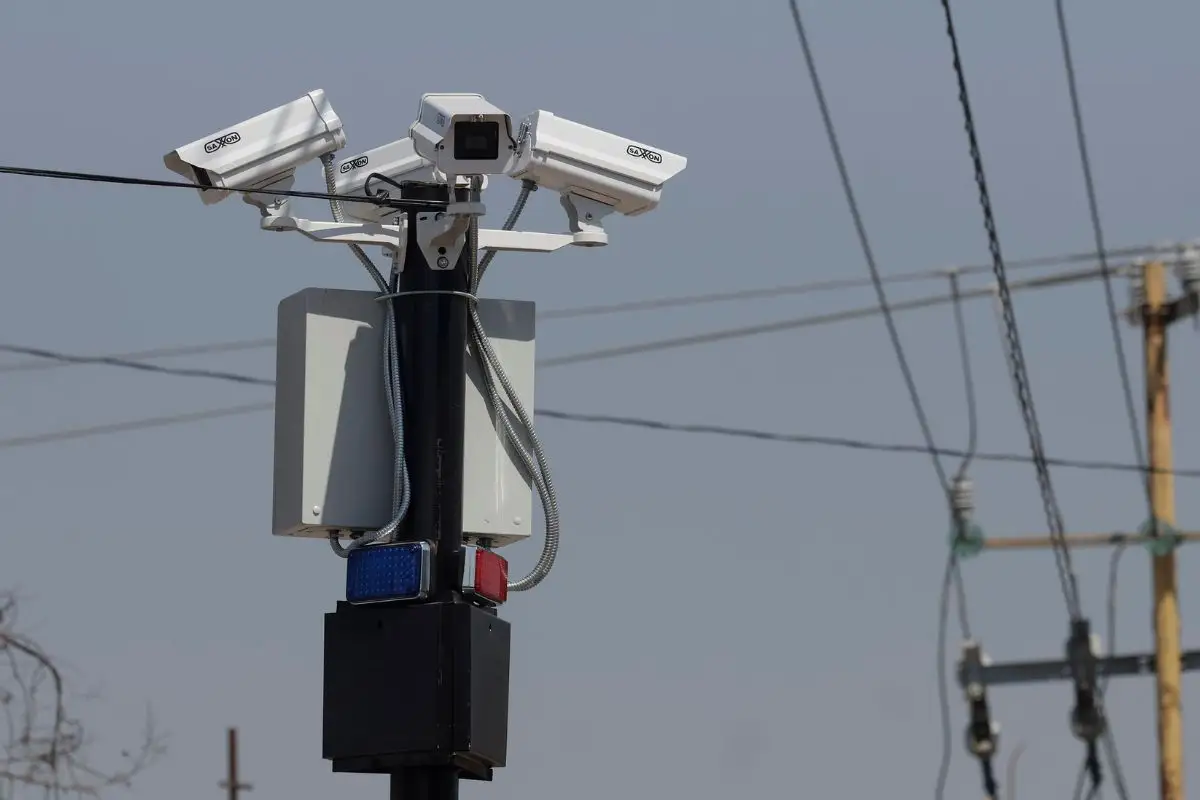 SSC adquirirá 2 mil cámaras de vigilancia para comercios de Puebla