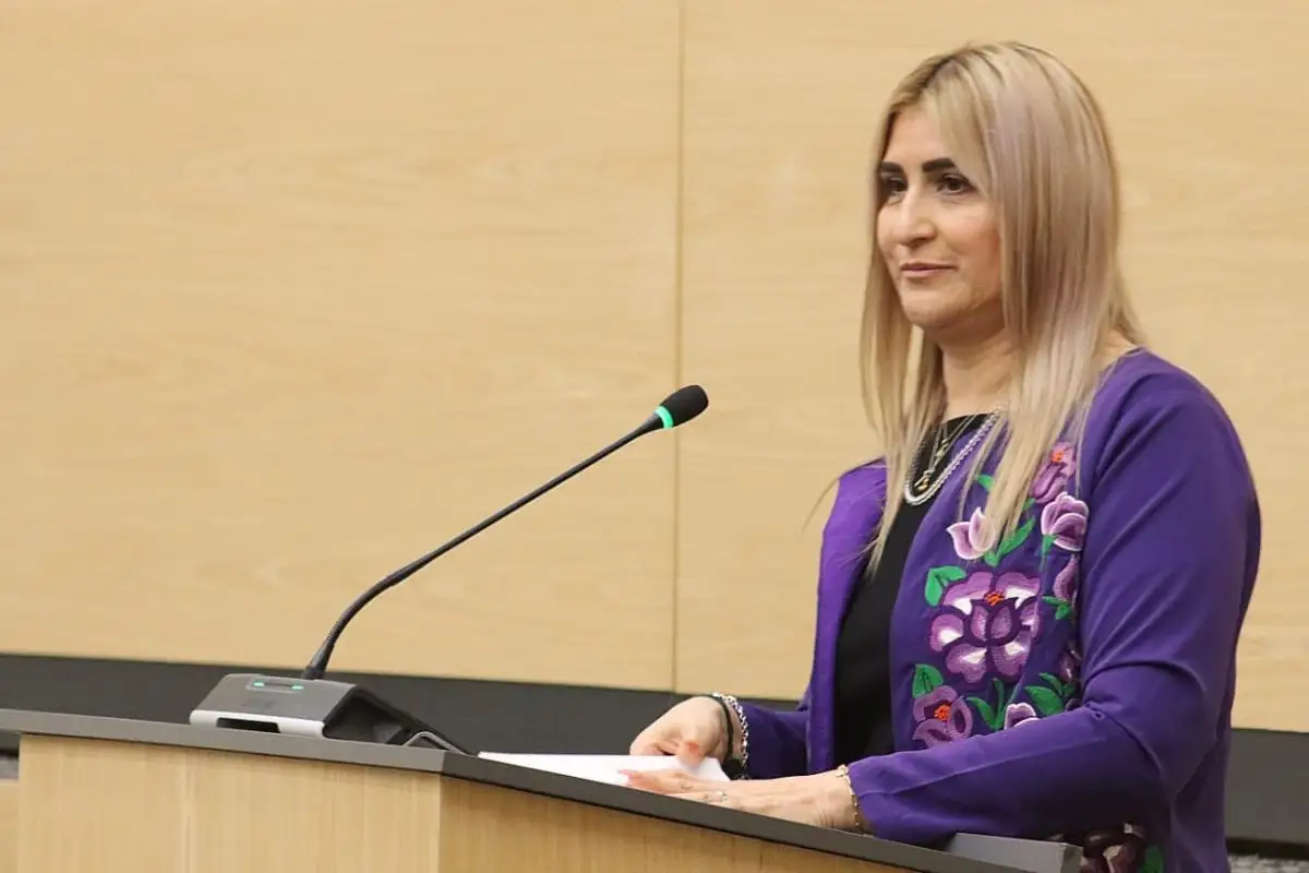 Ante el Pleno del Congreso, comparece la titular de la Fiscalía General del Estado