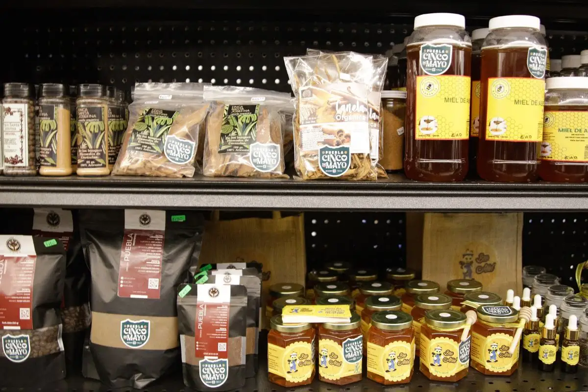 Críticos de la marca 5 de Mayo son malinchistas: García Parra