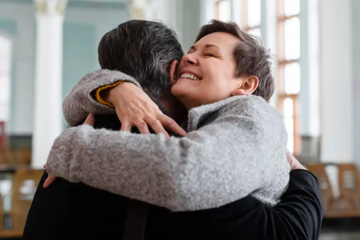 Día del Abrazo 2026: ¿Cuál es su origen y por qué se conmemora?