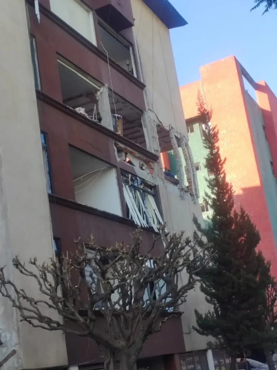 Así fue la explosión en Paseos de Taxqueña por acumulación de gas en un departamento 3 explosión en Paseos de Taxqueña