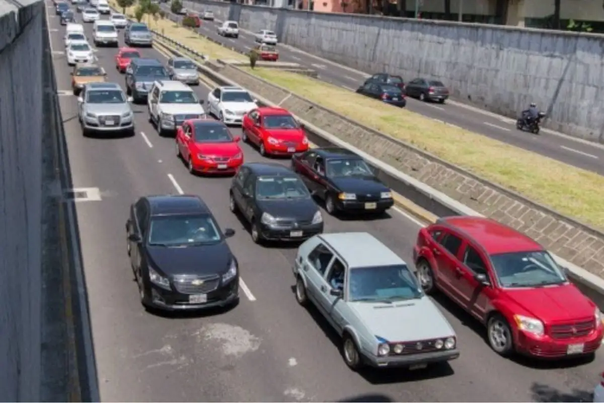 Activan doble Hoy No Circula 9 de enero 2026 por contingencia ambiental