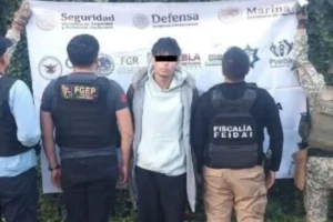 Detienen a sujeto que mató a comensal en taquería de Amozoc