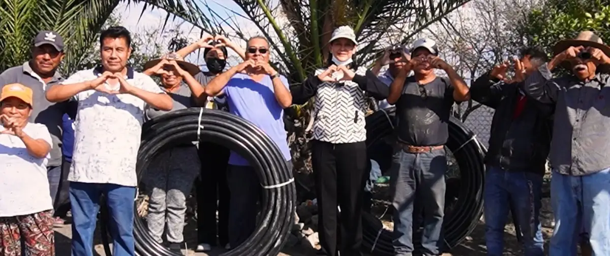 Entrega Ana Lilia Tepole acciones del programa de Obra Comunitaria