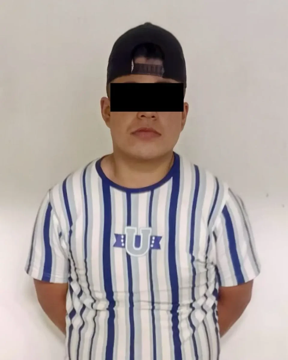 Asalto en Parque Paseo del Teleférico: Cae joven que habría robado celular a mujer 2 Cae uno de los presuntos responsables del asalto a familia en Los Fuertes