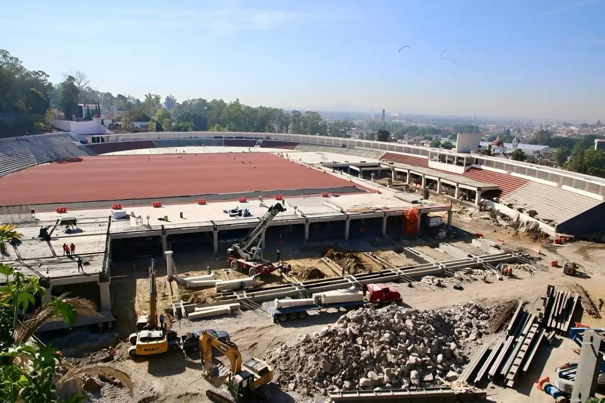 Universidad del Deporte avanza 65% con mano de obra comprometida con Puebla
