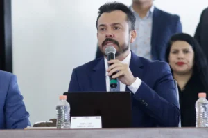 Alcaldesa de Cholula pidió mil millones de pesos para ocho calles