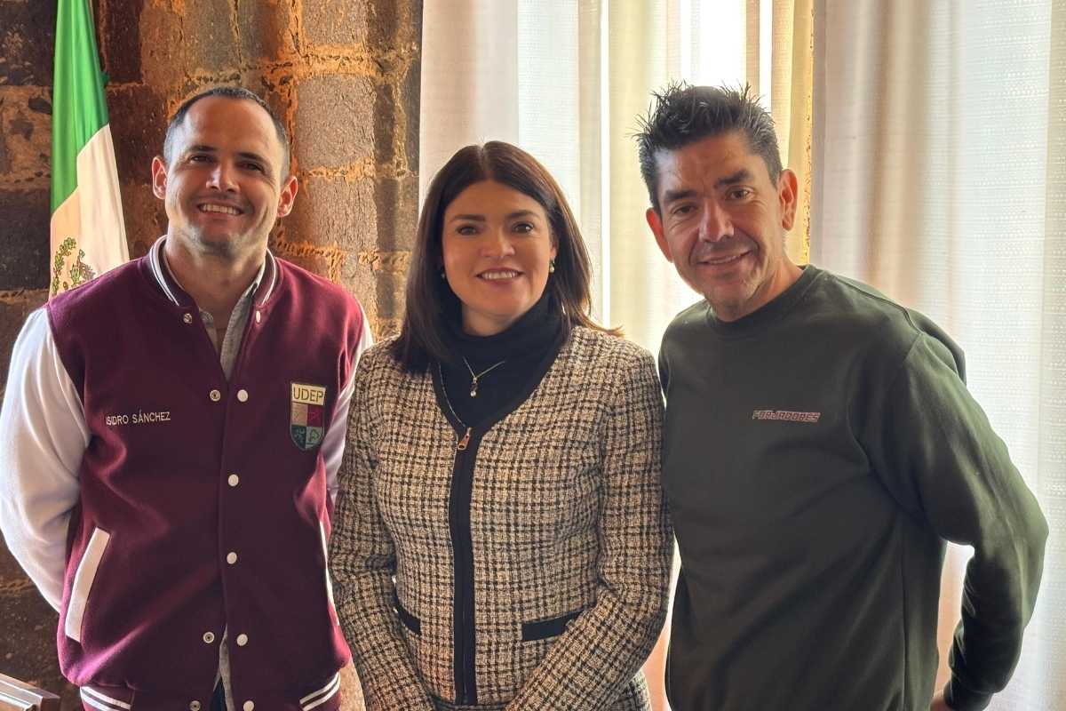 Bety Sánchez sostiene mesa de trabajo con la Universidad del Deporte para firma de convenio de colaboración