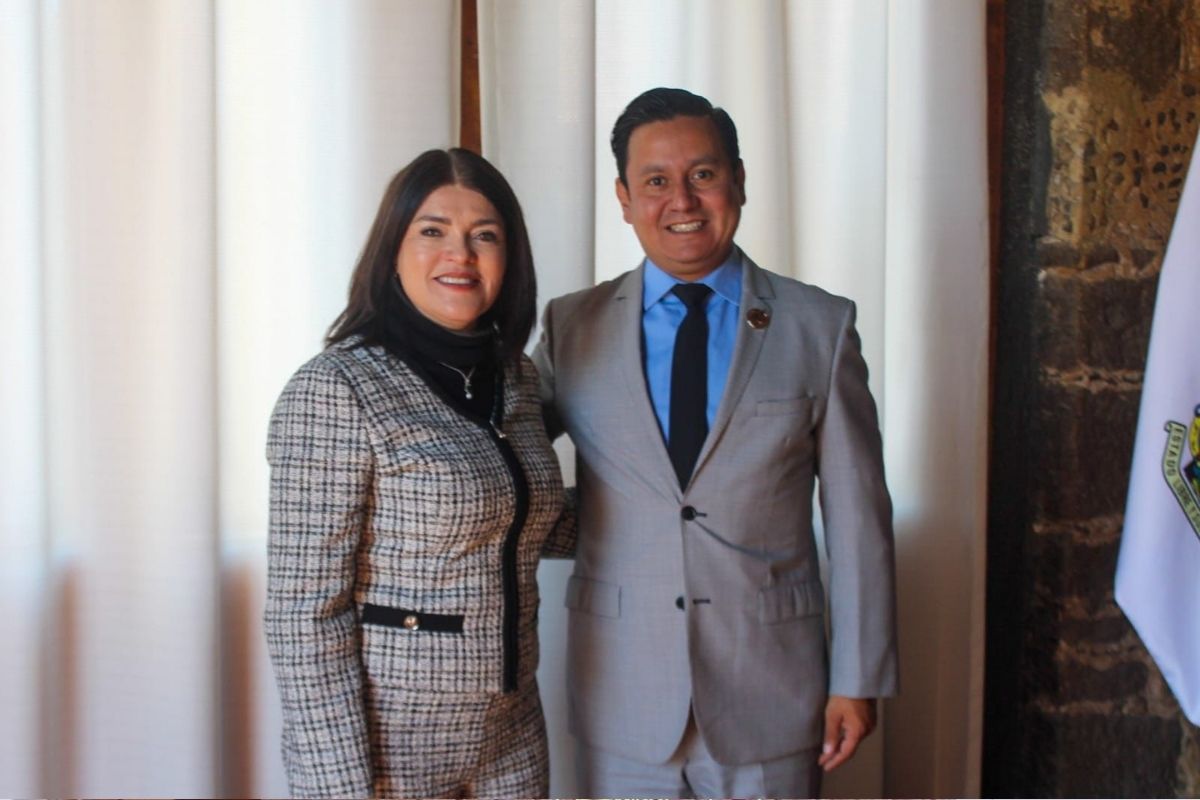En Zacatlán se reúnen notarios de la Sierra Norte con consejero Jurídico del Estado y el Instituto Registral y Catastral de Puebla 2 En Zacatlán se reúnen notarios de la Sierra Norte con consejero Jurídico del Estado y el Instituto Registral y Catastral de Puebla