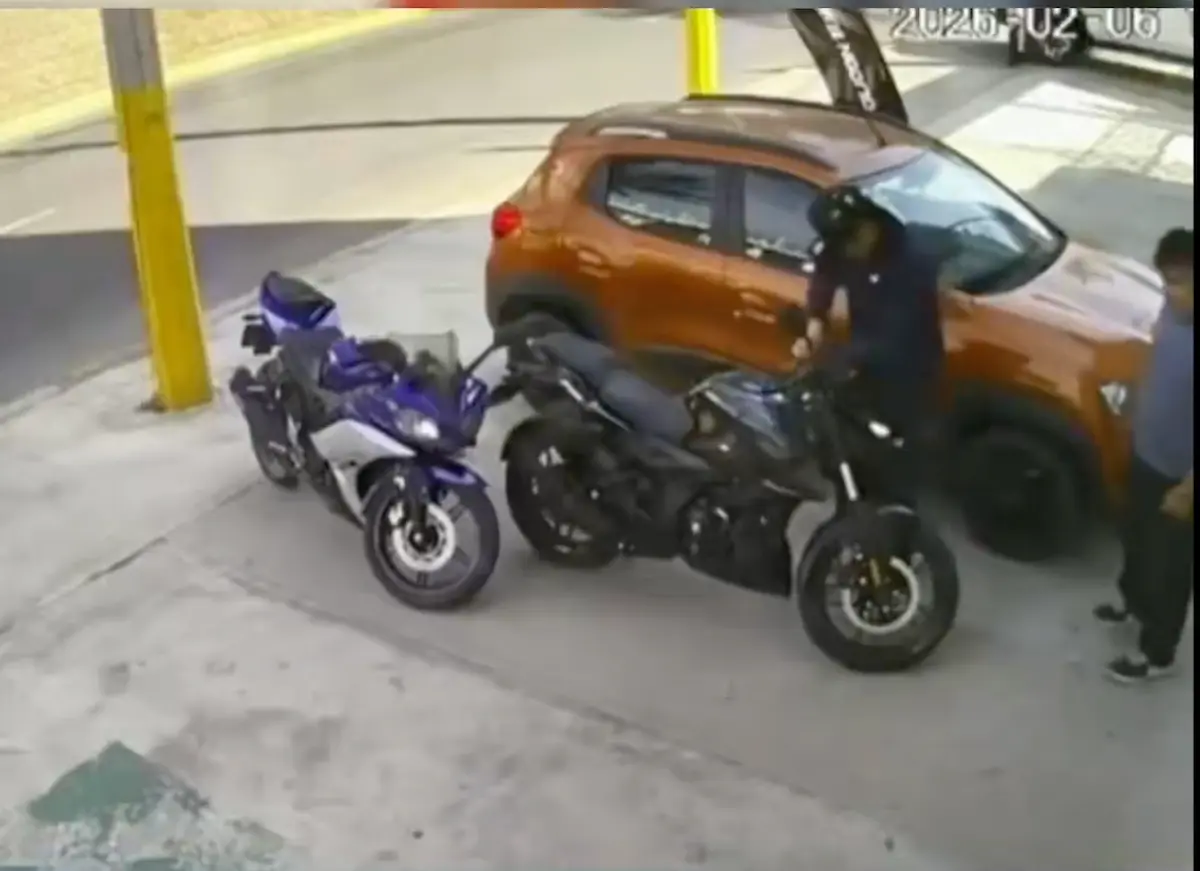 Plaga de langostas azota a Egipto; especialista presagia el fin de los tiempos 1 Este es el momento exacto en el que roban una motocicleta en el Bulevar Hermanos Serdán