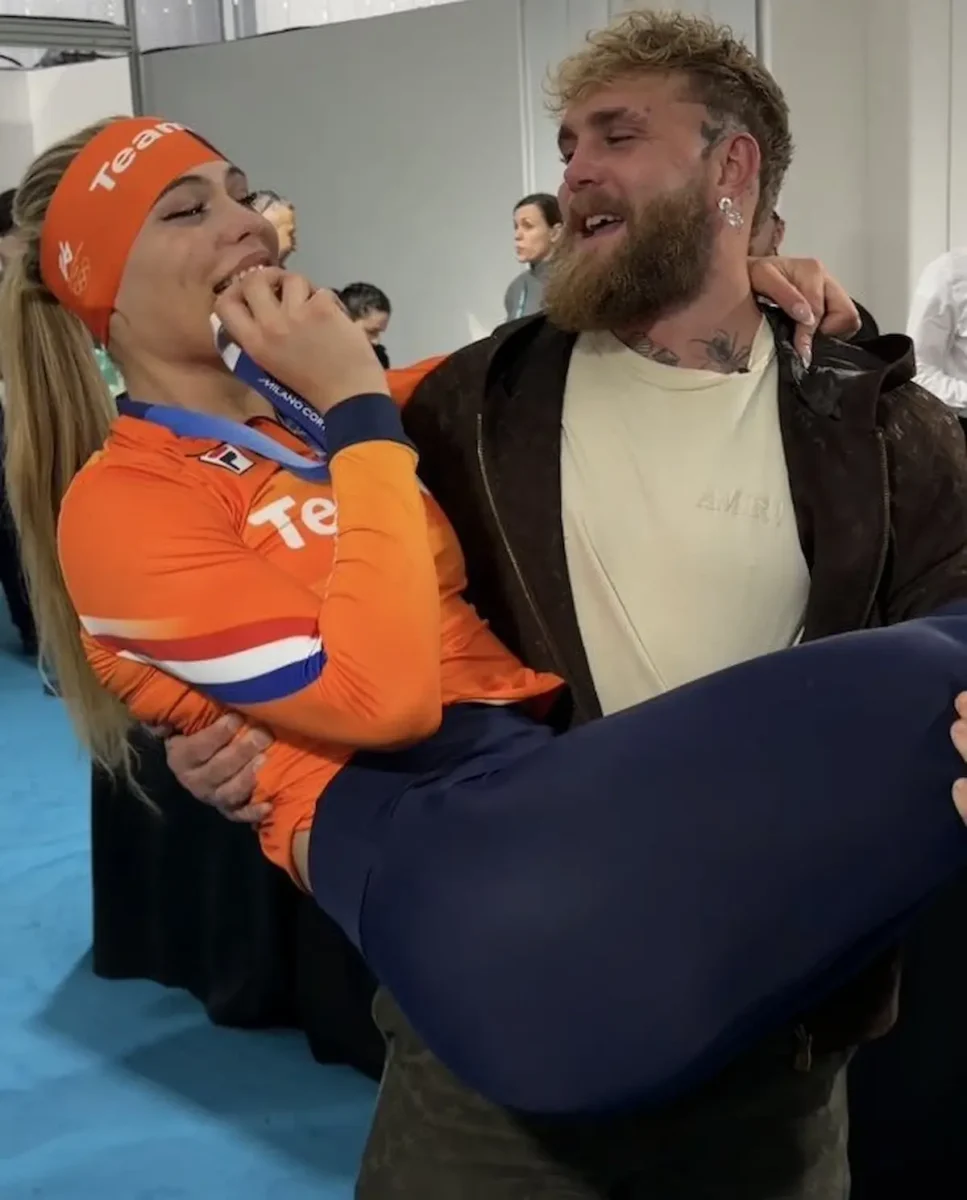 Jutta Leerdam, la patinadora "pop-sport" que se robó los Juegos Olímpicos de Invierno 2026