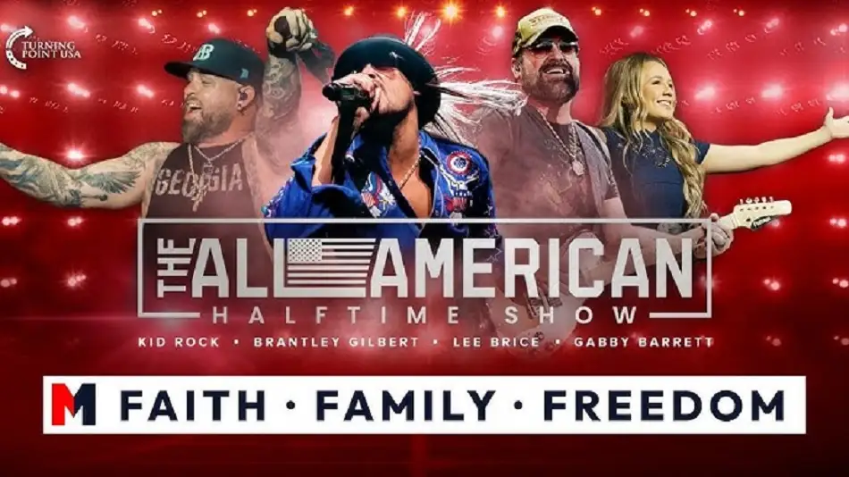 Amanda Vance ignora a Bad Bunny y ve show alterno en pleno estadio