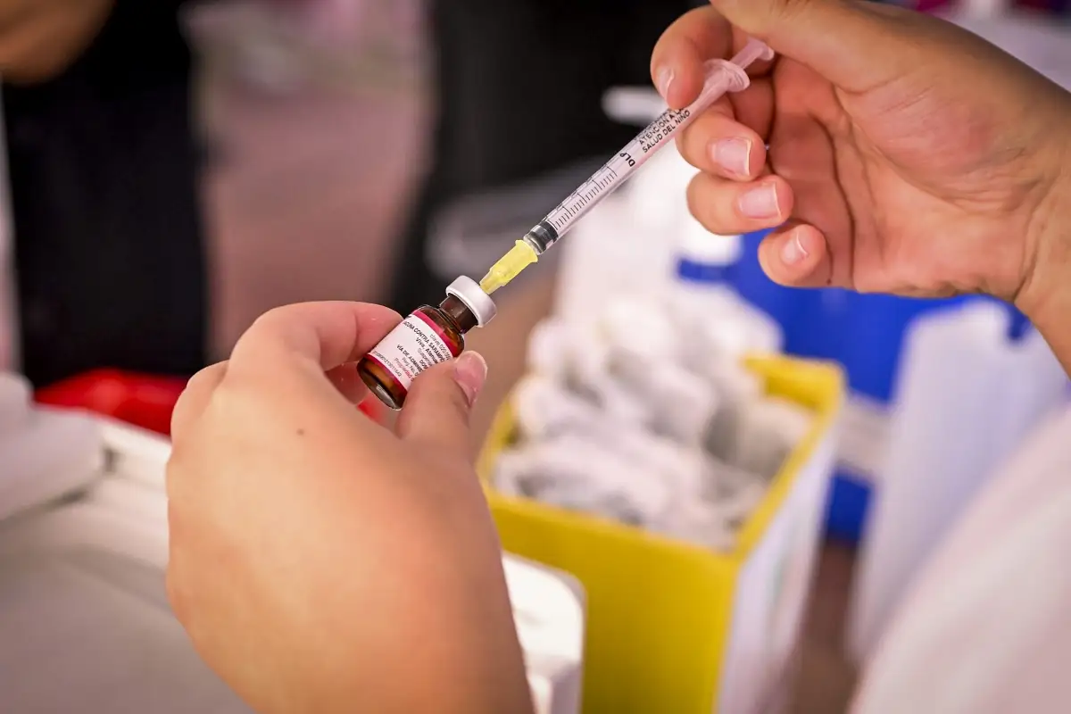 Detectan brote de sarampión en el Mercado Hidalgo