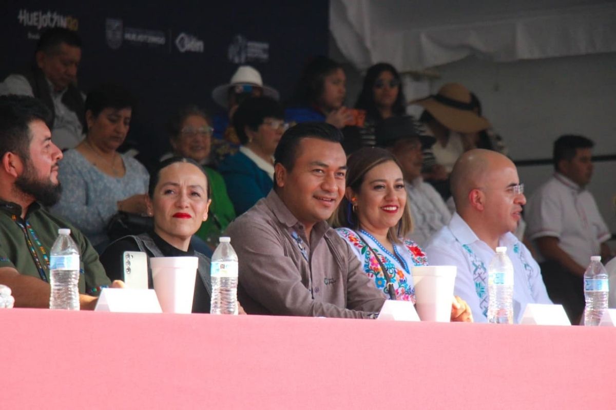Carnaval de Huejotzingo 2026, el más chingón de Puebla- Arranca con batallones, pólvora y respaldo del gobierno del estado 