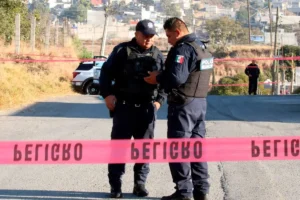 En una barranca hallan cuerpo abandonado en Xonacatepec