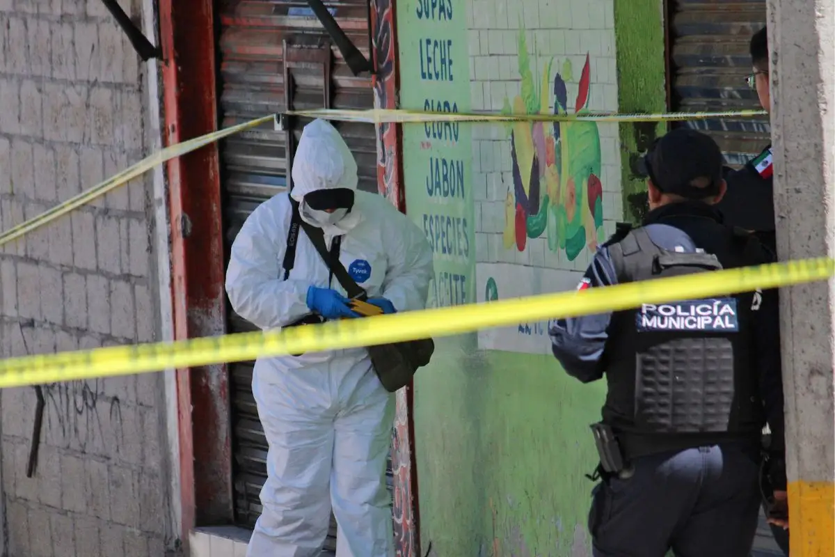 Hallan a embarazada dentro de cisterna en Tehuacán