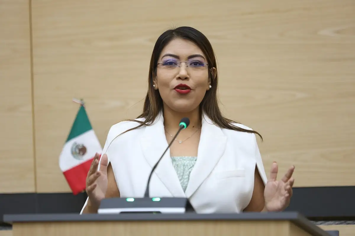 Incautan negocio por venta de huachicol en propiedad de diputada