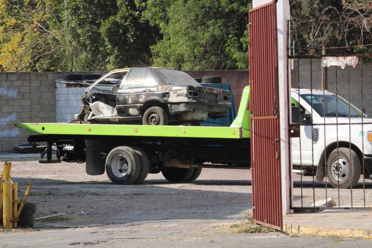 Otro golpe a la 46 Poniente- aseguran tres inmuebles, dos autos robados y más autopartes