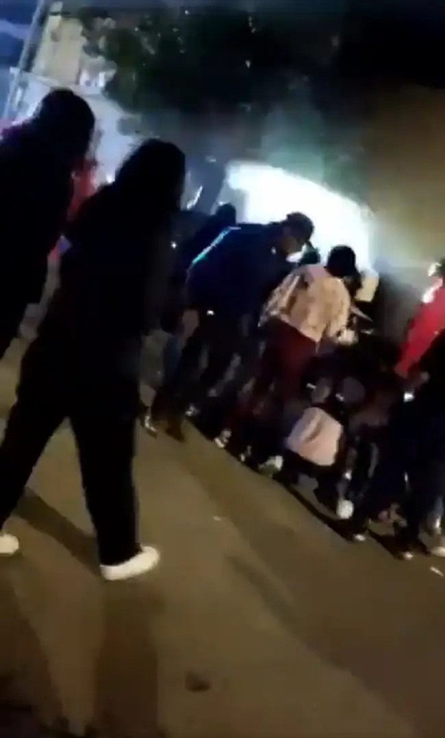 Registran dos peleas entre huehues en Puebla en diferentes puntos