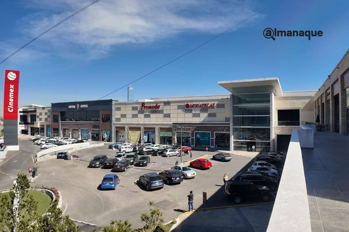 plaza las torres puebla un año de renta gratis