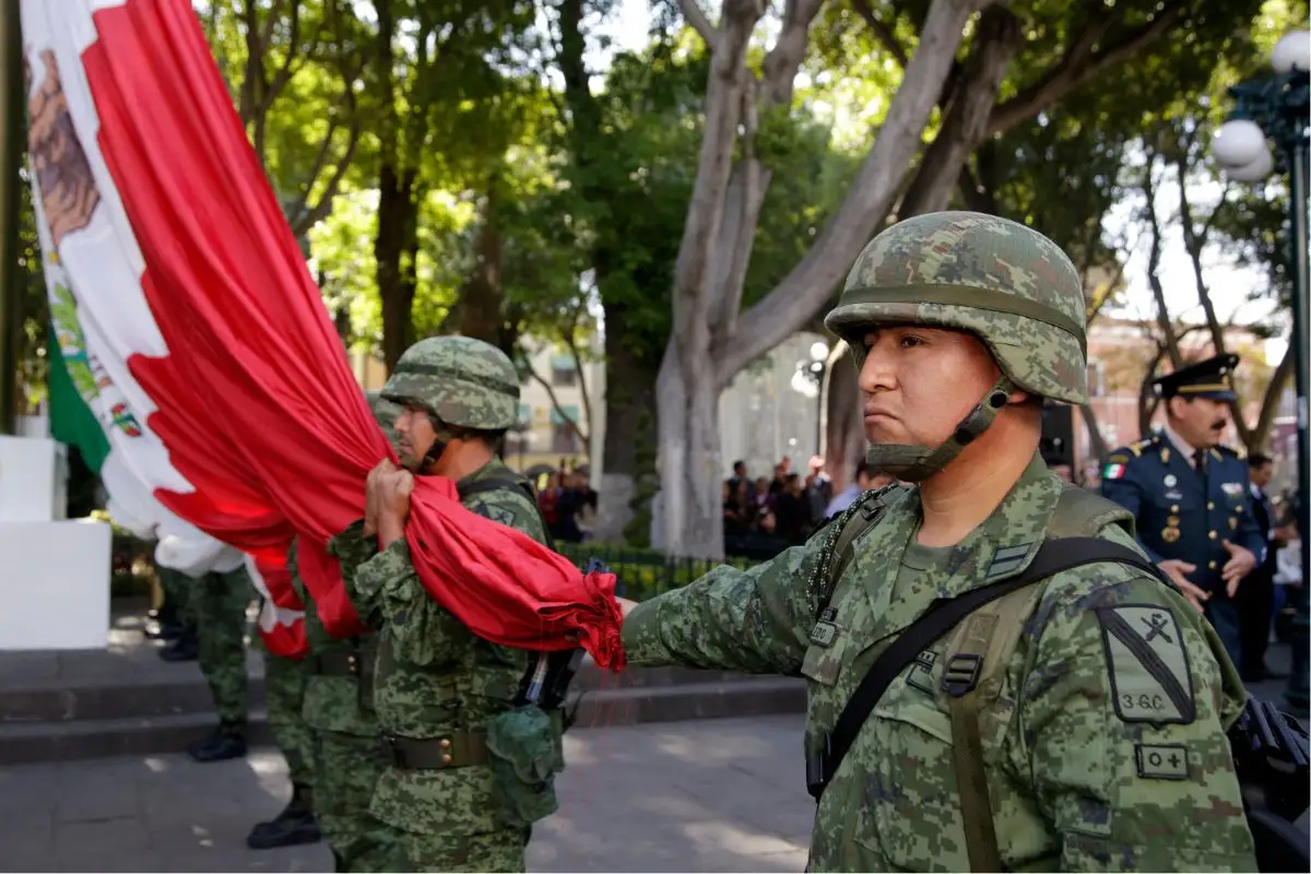 Regresa Claudia Sheinbaum a Puebla para el Día del Ejército